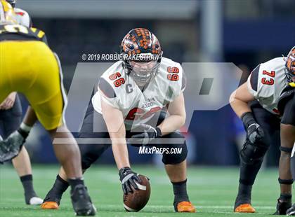 Thumbnail 3 in Aledo vs. Fort Bend Marshall (UIL 5A Division 2 Final) photogallery.