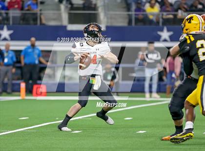 Thumbnail 1 in Aledo vs. Fort Bend Marshall (UIL 5A Division 2 Final) photogallery.