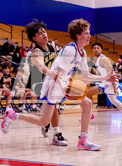 Thumbnail 2 in Del Oro @ Folsom photogallery.