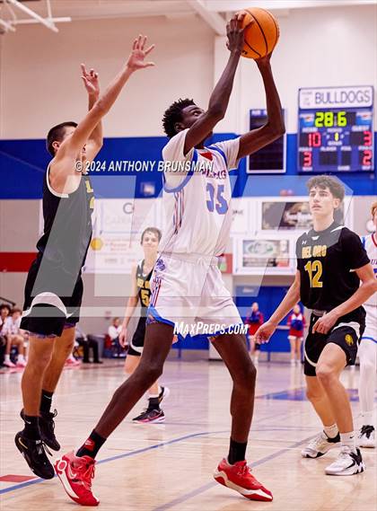 Thumbnail 1 in Del Oro @ Folsom photogallery.