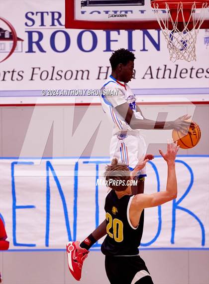 Thumbnail 1 in Del Oro @ Folsom photogallery.