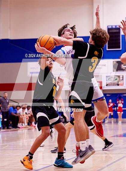 Thumbnail 1 in Del Oro @ Folsom photogallery.
