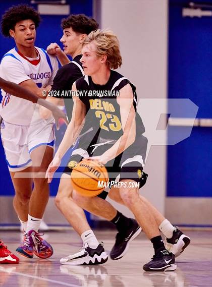 Thumbnail 1 in Del Oro @ Folsom photogallery.