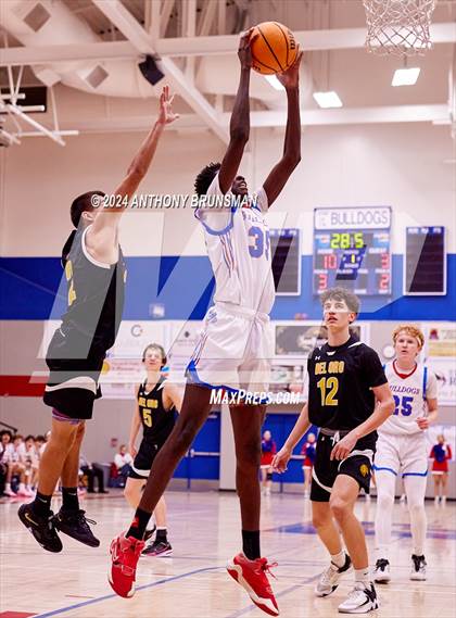 Thumbnail 2 in Del Oro @ Folsom photogallery.