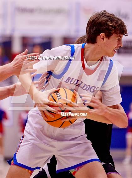 Thumbnail 1 in Del Oro @ Folsom photogallery.