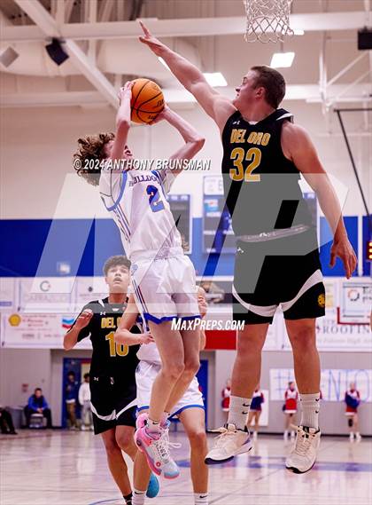 Thumbnail 1 in Del Oro @ Folsom photogallery.