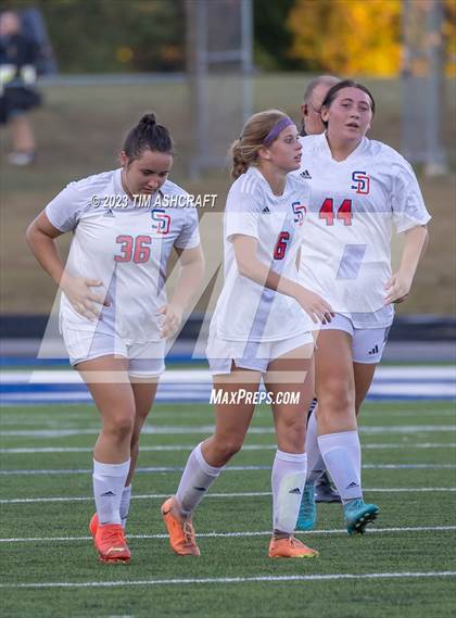 Thumbnail 2 in South Dearborn vs Franklin County (IHSAA 2A Section 28 Round 1) photogallery.