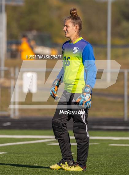 Thumbnail 1 in South Dearborn vs Franklin County (IHSAA 2A Section 28 Round 1) photogallery.