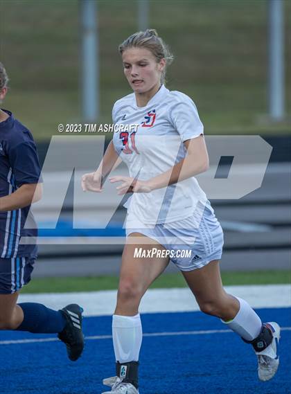 Thumbnail 2 in South Dearborn vs Franklin County (IHSAA 2A Section 28 Round 1) photogallery.
