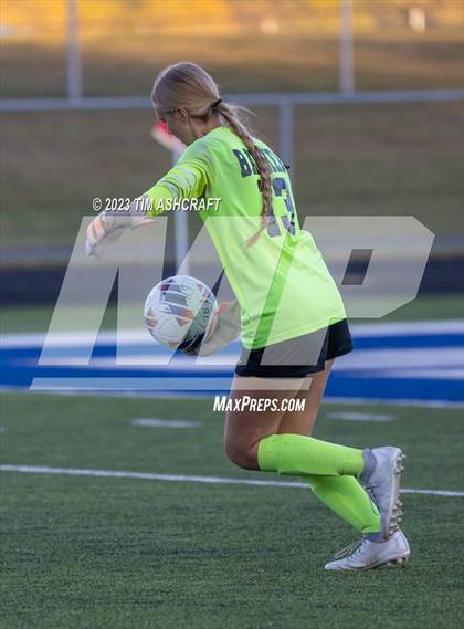 Thumbnail 2 in South Dearborn vs Franklin County (IHSAA 2A Section 28 Round 1) photogallery.