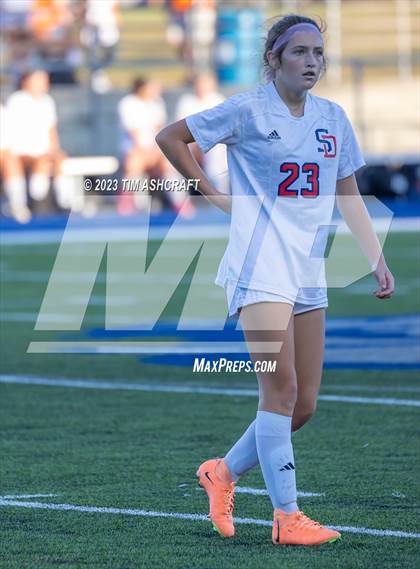Thumbnail 3 in South Dearborn vs Franklin County (IHSAA 2A Section 28 Round 1) photogallery.