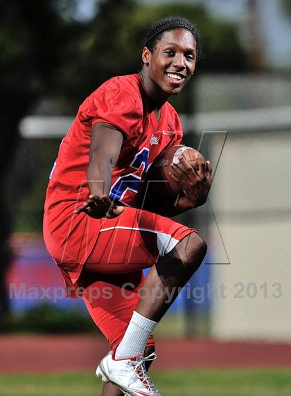 Thumbnail 3 in Serra (Preseason Top 25 Photo Shoot)  photogallery.