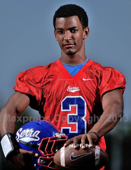Thumbnail 2 in Serra (Preseason Top 25 Photo Shoot)  photogallery.