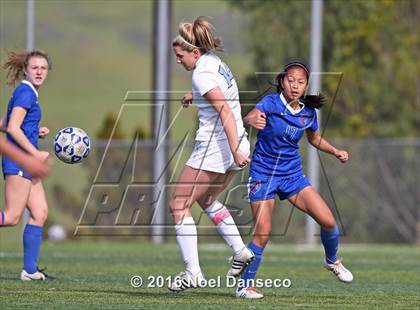 Thumbnail 1 in  Valley Christian vs. St. Ignatius (CIF CCS D1 Playoff) photogallery.