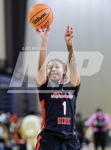 Thumbnail 3 in Rolesville vs. Midtown (She Got Game Classic) photogallery.