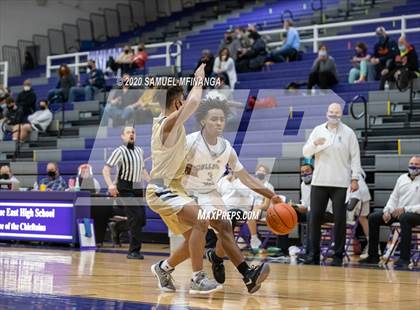 Thumbnail 1 in Burke @ Bellevue East photogallery.