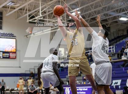 Thumbnail 3 in Burke @ Bellevue East photogallery.