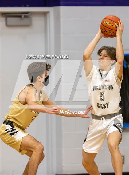 Thumbnail 1 in Burke @ Bellevue East photogallery.