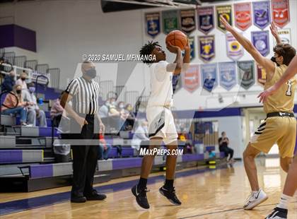 Thumbnail 3 in Burke @ Bellevue East photogallery.