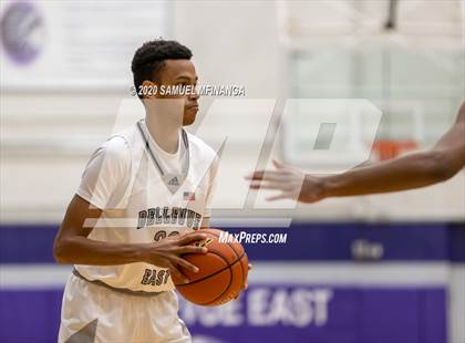 Thumbnail 2 in Burke @ Bellevue East photogallery.