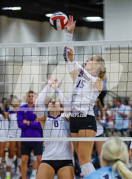 Thumbnail 3 in Cartersville vs. Lovett (Showdown at the Sunsphere) photogallery.