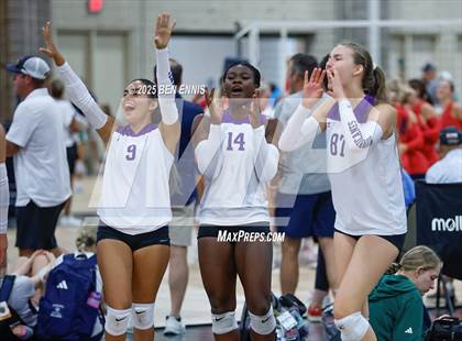 Thumbnail 3 in Cartersville vs. Lovett (Showdown at the Sunsphere) photogallery.