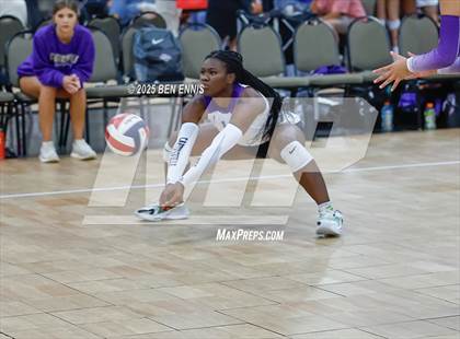 Thumbnail 2 in Cartersville vs. Lovett (Showdown at the Sunsphere) photogallery.