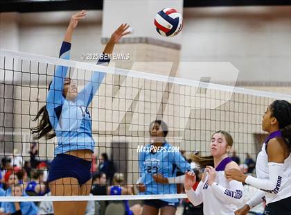 Thumbnail 2 in Cartersville vs. Lovett (Showdown at the Sunsphere) photogallery.