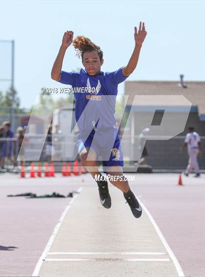 Thumbnail 3 in Capital Valley Conference League Finals photogallery.