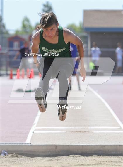 Thumbnail 1 in Capital Valley Conference League Finals photogallery.