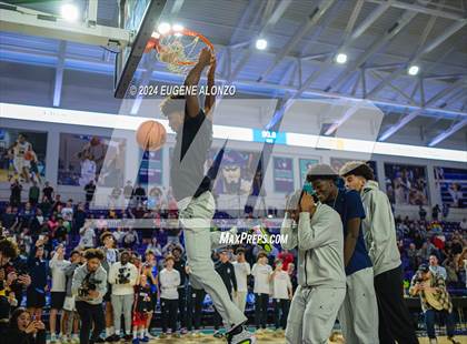 Thumbnail 3 in Slam Dunk Contest (City of Palms Classic) photogallery.