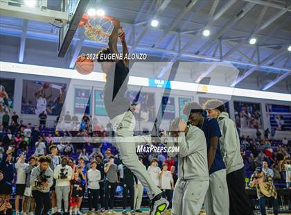 Thumbnail 2 in Slam Dunk Contest (City of Palms Classic) photogallery.