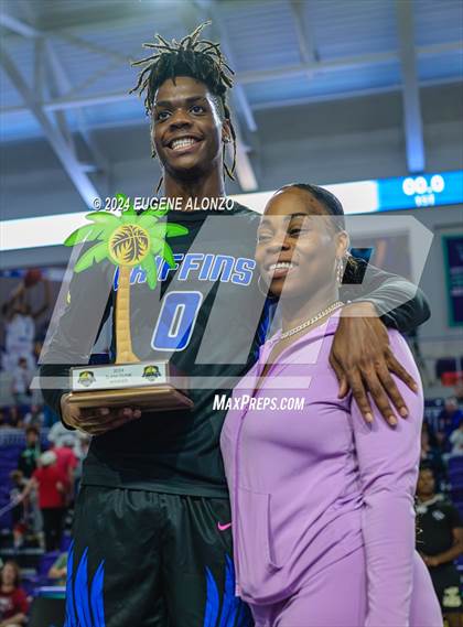Thumbnail 2 in Slam Dunk Contest (City of Palms Classic) photogallery.