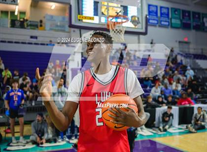 Thumbnail 3 in Slam Dunk Contest (City of Palms Classic) photogallery.