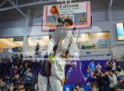 Thumbnail 1 in Slam Dunk Contest (City of Palms Classic) photogallery.