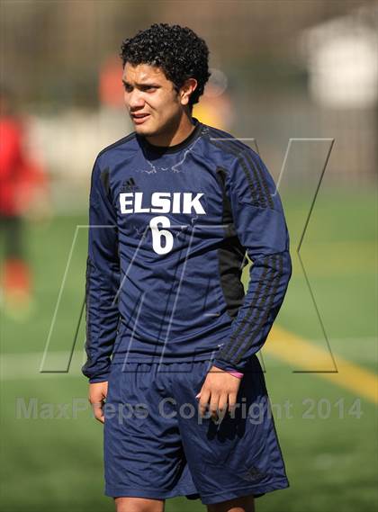 Thumbnail 3 in Alief Elsik vs Fort Bend Bush (Pasadena Cup) photogallery.