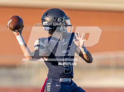 Thumbnail 1 in Monterey Trail @ Vista del Lago photogallery.