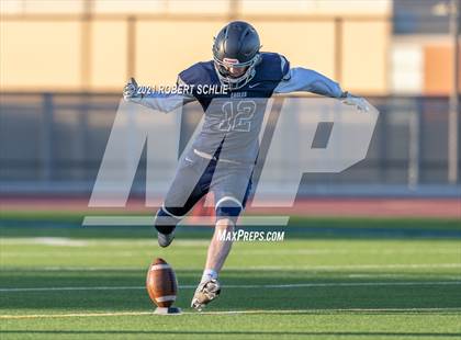 Thumbnail 3 in Monterey Trail @ Vista del Lago photogallery.