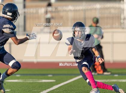 Thumbnail 1 in Monterey Trail @ Vista del Lago photogallery.