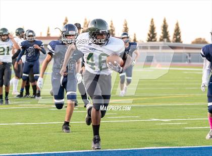 Thumbnail 3 in Monterey Trail @ Vista del Lago photogallery.