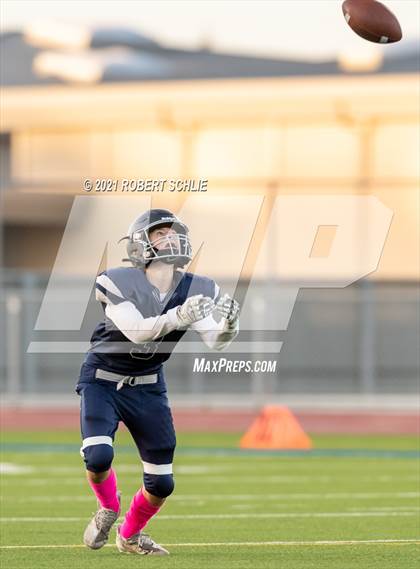 Thumbnail 3 in Monterey Trail @ Vista del Lago photogallery.