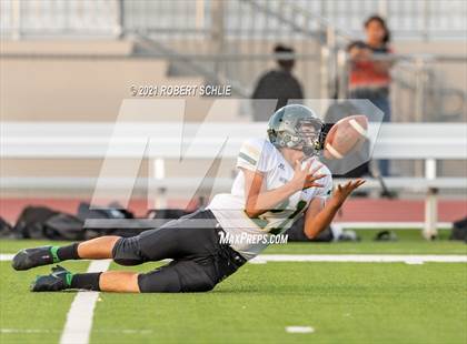 Thumbnail 3 in Monterey Trail @ Vista del Lago photogallery.