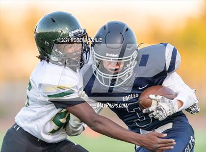 Thumbnail 2 in Monterey Trail @ Vista del Lago photogallery.