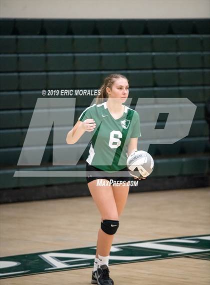 Thumbnail 3 in Hoover vs San Joaquin Memorial (Patriot Varsity Tournament) photogallery.
