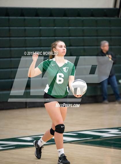 Thumbnail 2 in Hoover vs San Joaquin Memorial (Patriot Varsity Tournament) photogallery.