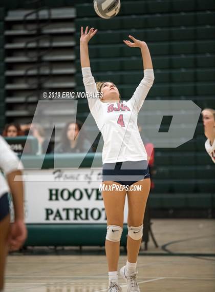 Thumbnail 2 in Hoover vs San Joaquin Memorial (Patriot Varsity Tournament) photogallery.
