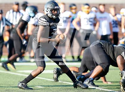 Thumbnail 2 in McMinn County vs Brainerd (Best of Preps Jamboree) photogallery.