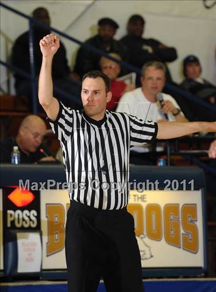Thumbnail 3 in Jesuit vs. St. Francis (Gridley Invitational) photogallery.
