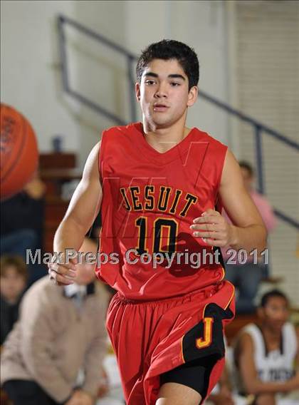 Thumbnail 2 in Jesuit vs. St. Francis (Gridley Invitational) photogallery.