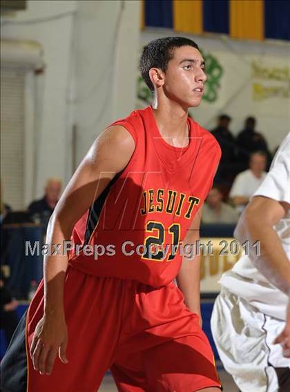 Thumbnail 3 in Jesuit vs. St. Francis (Gridley Invitational) photogallery.